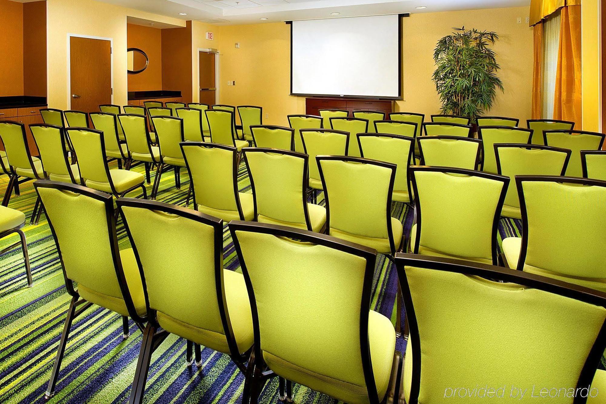 Fairfield Inn And Suites Cleveland Negócio foto